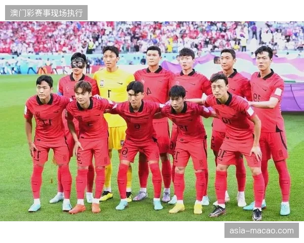 金玟哉领衔的防线迎来新帮手，年轻球员崛起解决中卫储备不足问题
